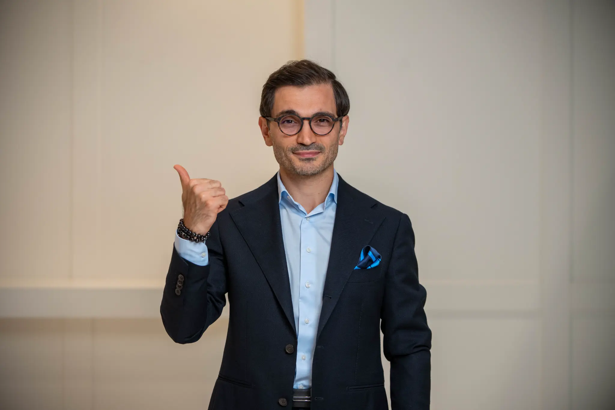 Kamil Magomedov — book a consultation